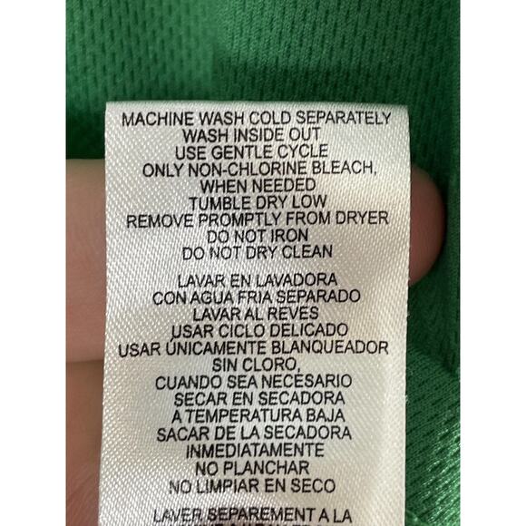 Boston Celtics Jersey Youth Medium 10/12 Green NBA Basketball Kyrie Irving 11 - Picture 8 of 9